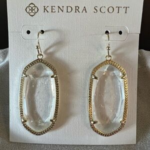 Kendra Scott Elle Gold Drop Earrings in Crackle Clear Stone